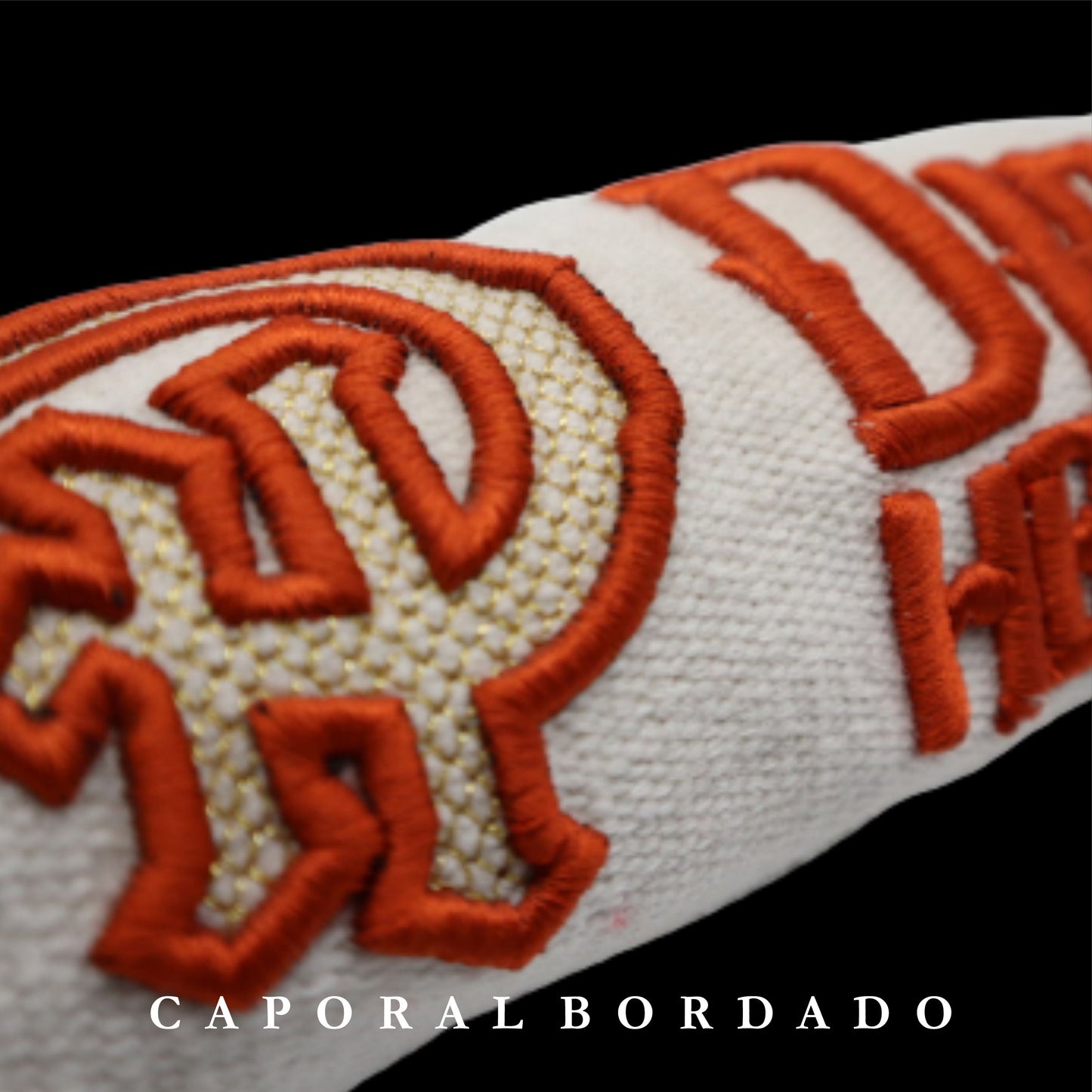 SARAPE CAPORAL PERSONALIZADO BLANCO CON BORDADO